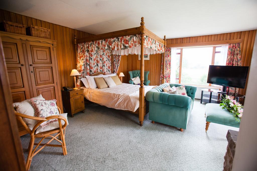Soulton Hall Wem Bagian luar foto